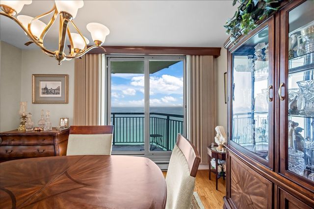 6007 N SHERIDAN Road 37B, Chicago, IL 60660