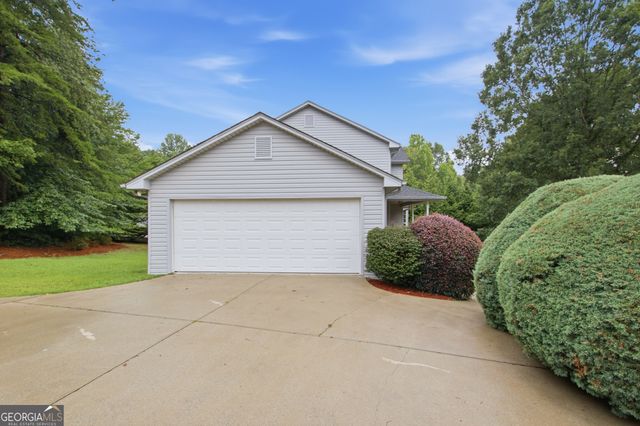 627 Trestle Ridge Road, Toccoa, GA 30577