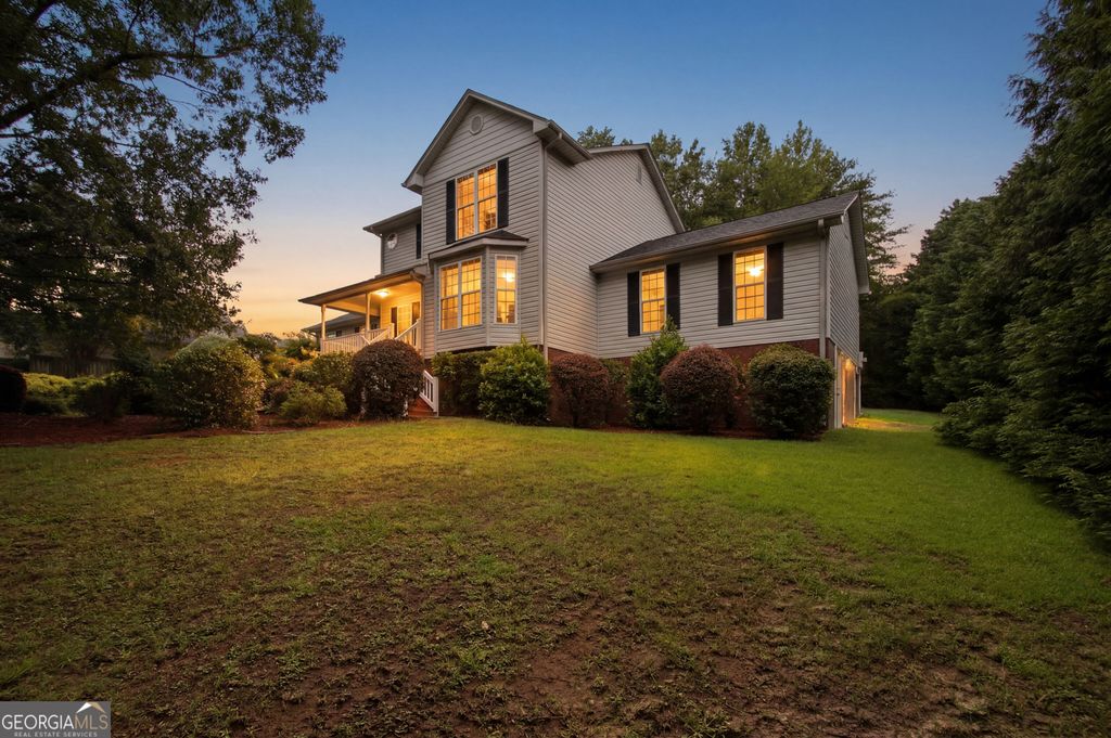 627 Trestle Ridge Road, Toccoa, GA 30577 — photo 2