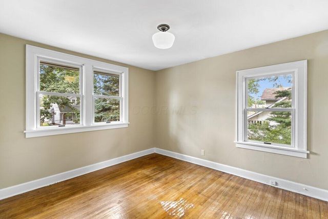 2804 Indianola Avenue, Columbus, OH 43202