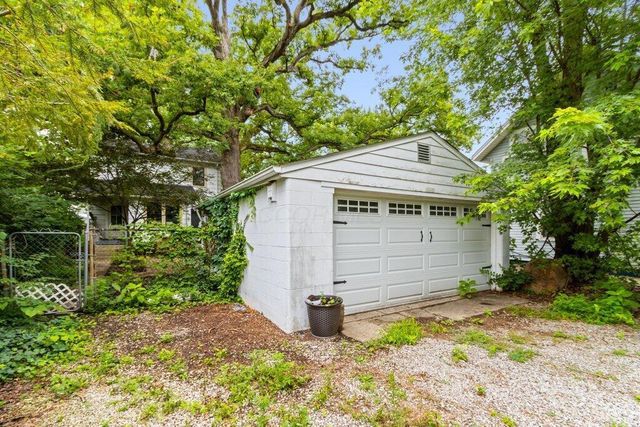 2804 Indianola Avenue, Columbus, OH 43202