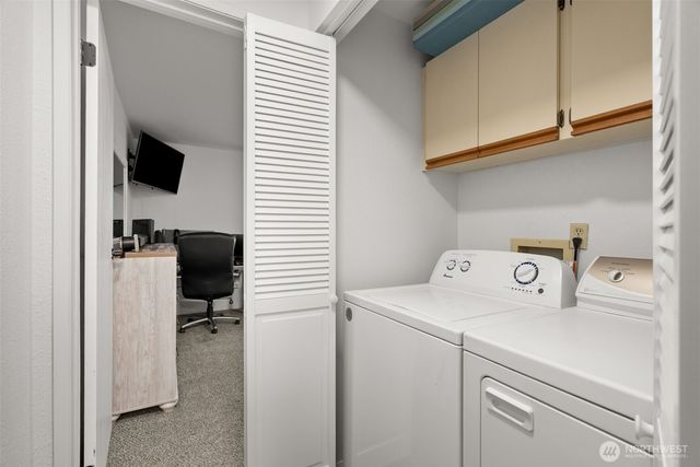 3931 NW Fairway Lane, Bremerton, WA 98312