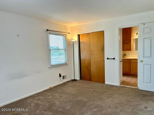 33 Freeman Court, Toms River, NJ 08753