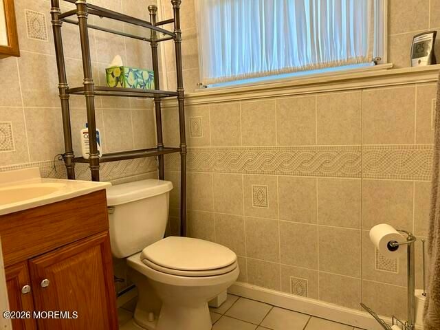 33 Freeman Court, Toms River, NJ 08753
