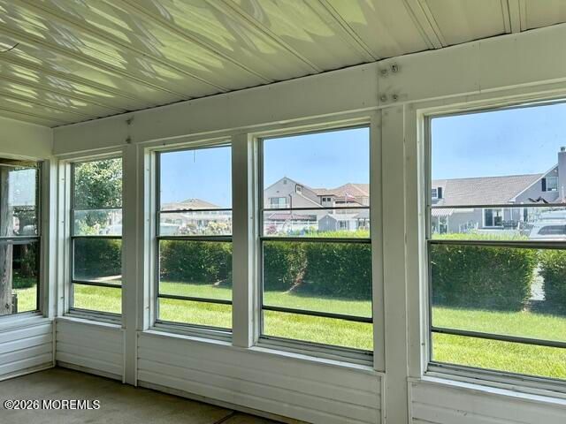 33 Freeman Court, Toms River, NJ 08753