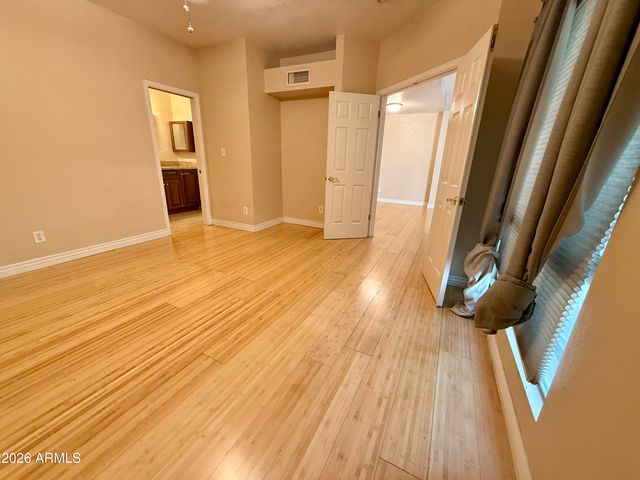 100 E FILLMORE Street 114, Phoenix, AZ 85004