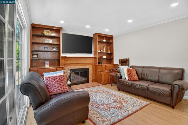 3954 Mount Mckinley Ct, Pleasanton, CA 94588
