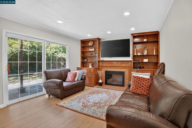 3954 Mount Mckinley Ct, Pleasanton, CA 94588