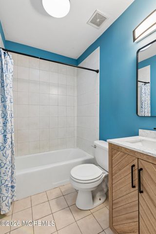 2412 Willow Street, Point Pleasant, NJ 08742