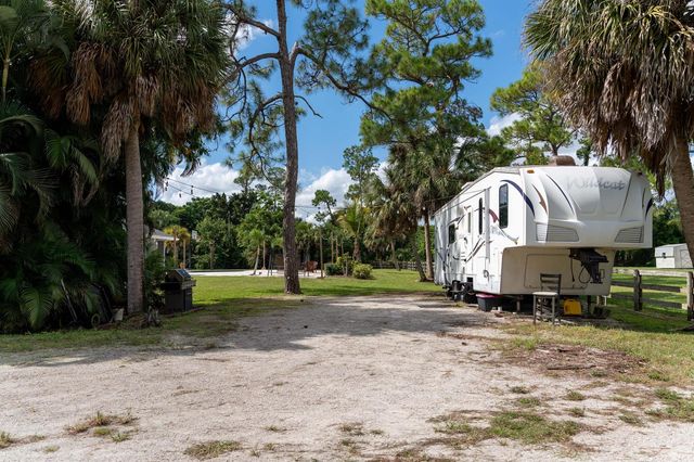 14279 43rd Road N, Loxahatchee, FL 33470
