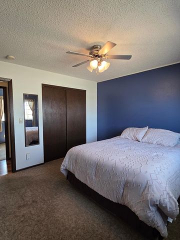 2713 4th Avenue S, Moorhead, MN 56560