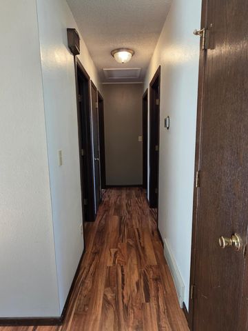 2713 4th Avenue S, Moorhead, MN 56560