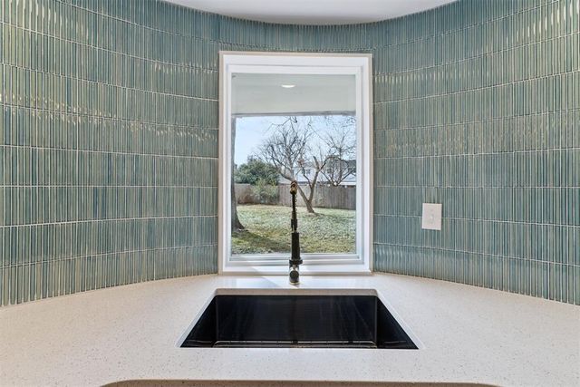 2518 Acacia Court, Norman, OK 73072