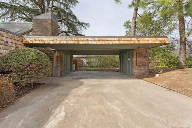 2518 Acacia Court, Norman, OK 73072