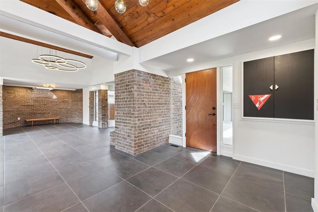 2518 Acacia Court, Norman, OK 73072