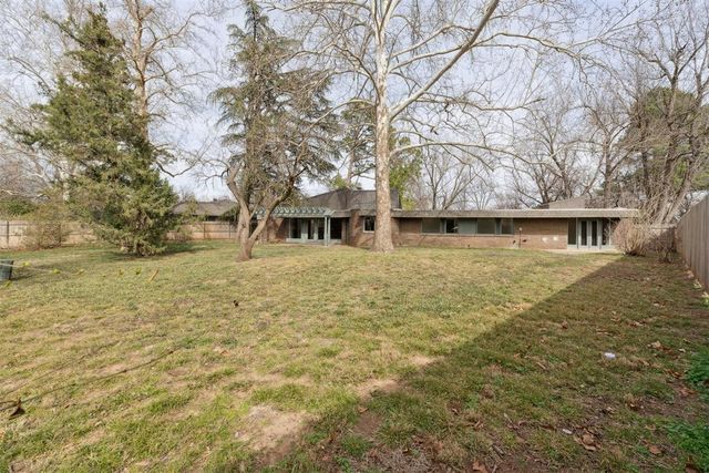 2518 Acacia Court, Norman, OK 73072