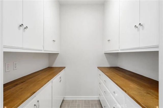 2214 N Westwood, Santa Ana, CA 92706