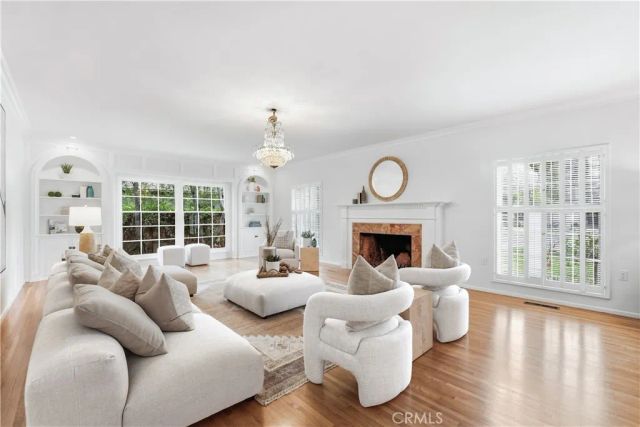 2214 N Westwood, Santa Ana, CA 92706