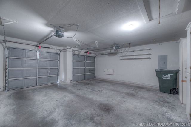 19719 E 45th Street, Broken Arrow, OK 74014