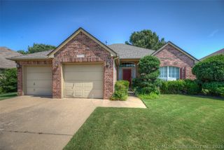 19719 E 45th Street, Broken Arrow, OK 74014