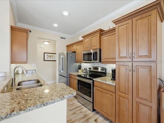 600 SAN LINO CIRCLE 624, Venice, FL 34292