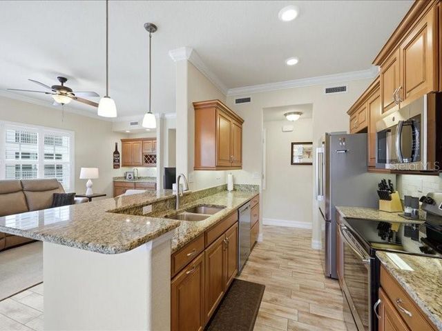 600 SAN LINO CIRCLE 624, Venice, FL 34292