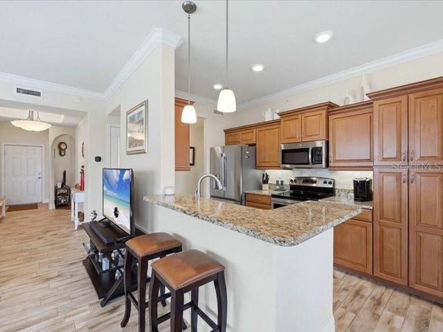 600 SAN LINO CIRCLE 624, Venice, FL 34292