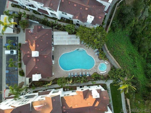 750 Harbor Cliff Way 102, Oceanside, CA 92054