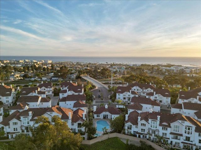 750 Harbor Cliff Way 102, Oceanside, CA 92054