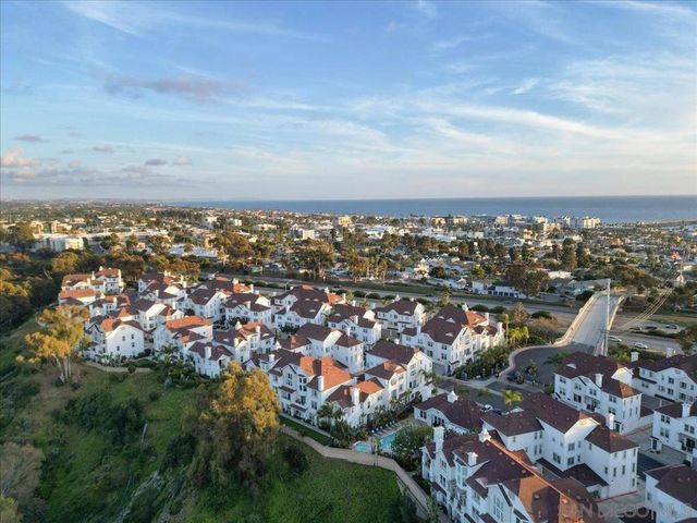 750 Harbor Cliff Way 102, Oceanside, CA 92054