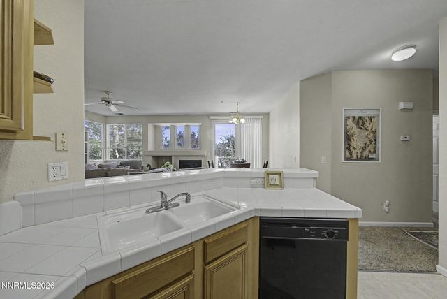 6280 Ingleston Drive Apt 122, Sparks, NV 89436