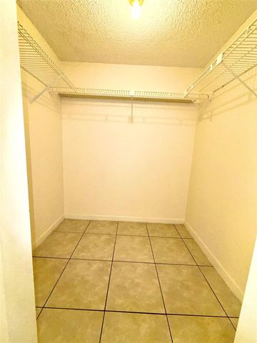 9401 Lime Bay Boulevard 114, Tamarac, FL 33321