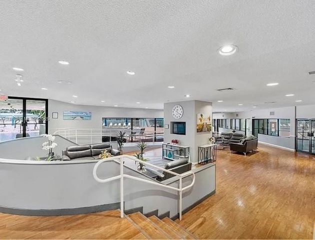 9401 Lime Bay Boulevard 114, Tamarac, FL 33321