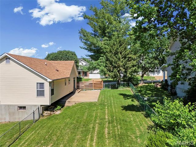 1015 Thames Drive, Imperial, MO 63052