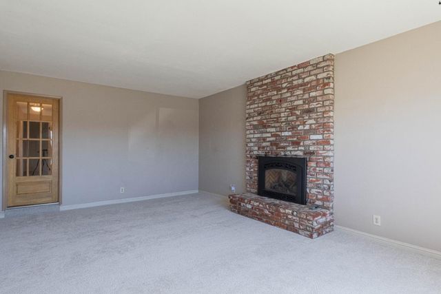 1519 Los Altos Way, Salinas, CA 93906