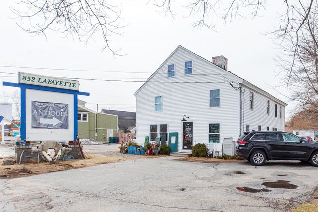 852 Lafayette Road, Hampton, NH 03842