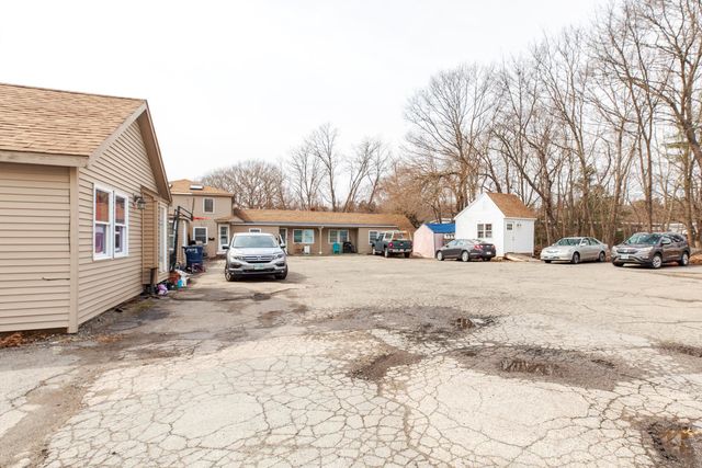 852 Lafayette Road, Hampton, NH 03842