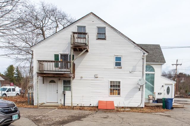 852 Lafayette Road, Hampton, NH 03842