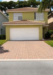 3357 COMMODORE Court, West Palm Beach, FL 33411