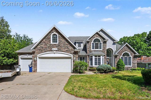 5118 S Shore Drive, Whitehall, MI 49461