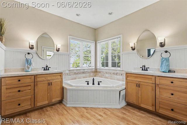 5118 S Shore Drive, Whitehall, MI 49461