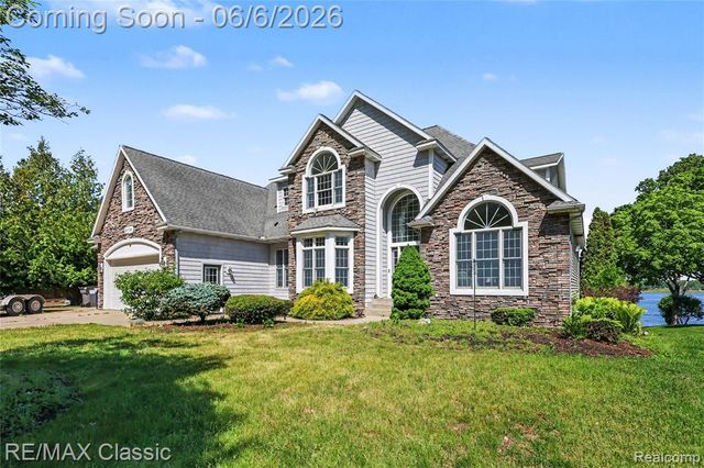 5118 S Shore Drive, Whitehall, MI 49461