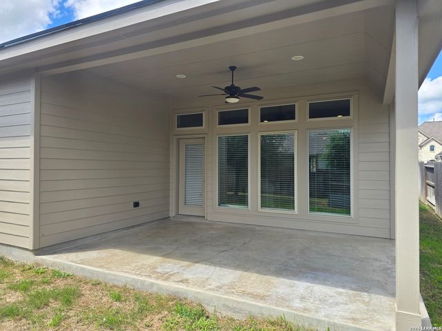 629 Arroyo Loma, New Braunfels, TX 78130