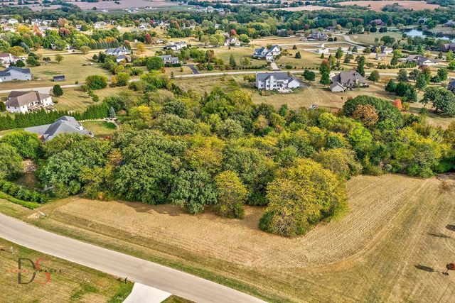 2322 N Oakwood Lane, Marseilles, IL 61341