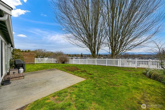 6204 Lincoln Drive, Ferndale, WA 98248