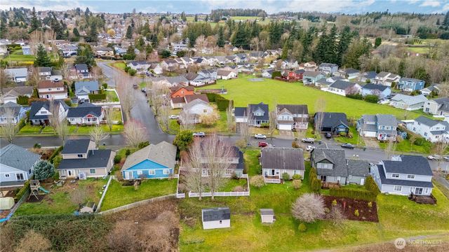 6204 Lincoln Drive, Ferndale, WA 98248