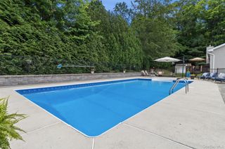 26 Pugsley Parkway, Cortlandt Manor, NY 10567