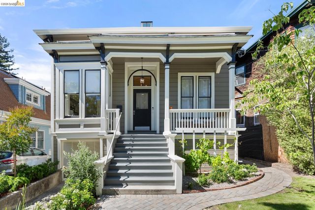 2811 Parker St, Berkeley, CA 94704