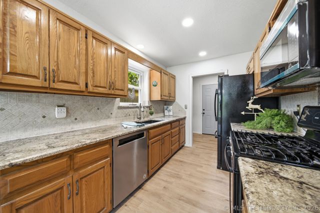 4517 W Tacoma Street, Broken Arrow, OK 74012
