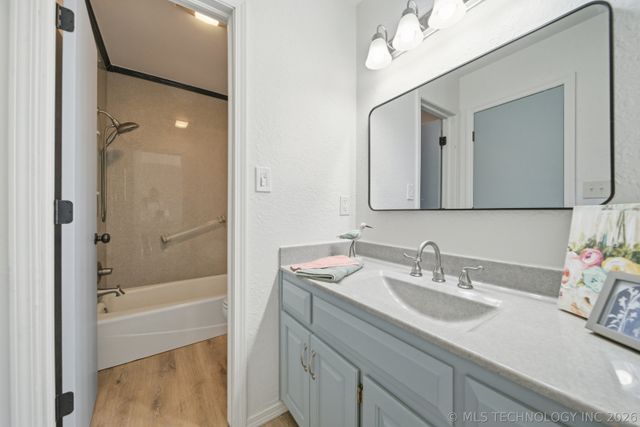 4517 W Tacoma Street, Broken Arrow, OK 74012